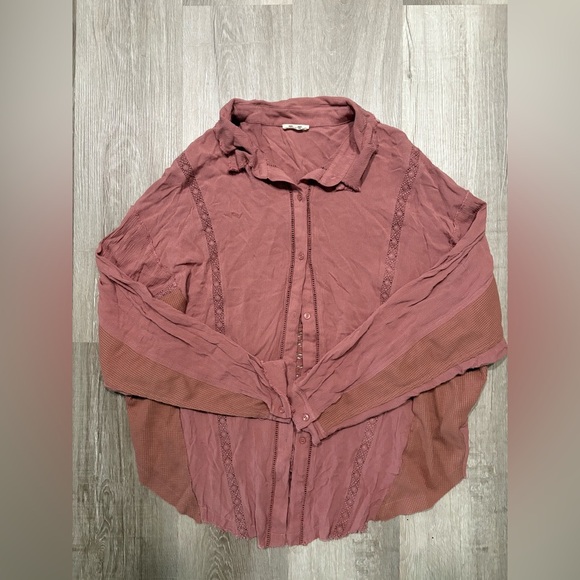 Miss Me Mauve Button-Up Top - Picture 1 of 7